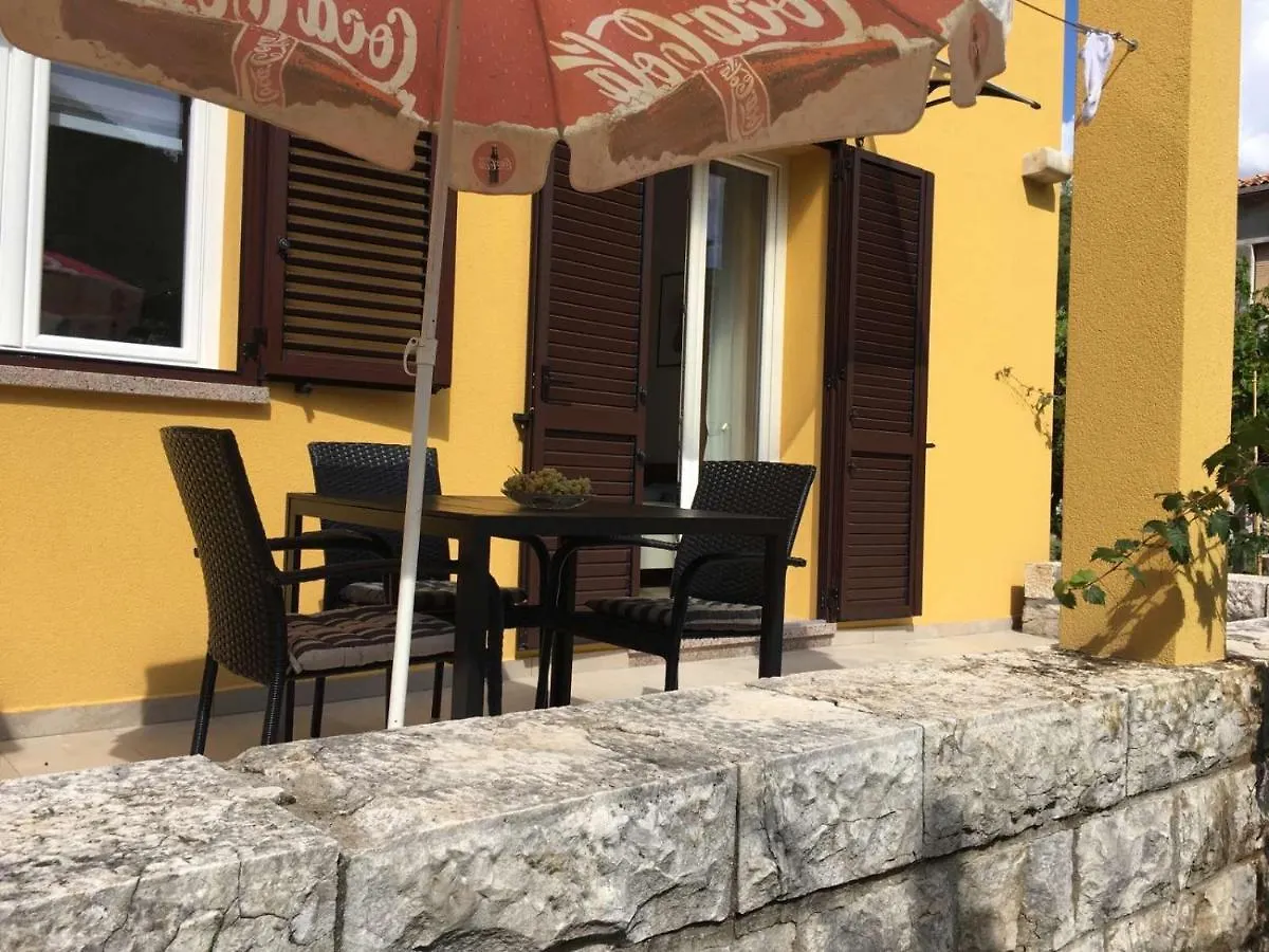 L Apartment Raša 0*,  Chorvatsko